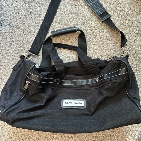 Pierre Cardin Black Duffel Bag - Picture 1 of 5